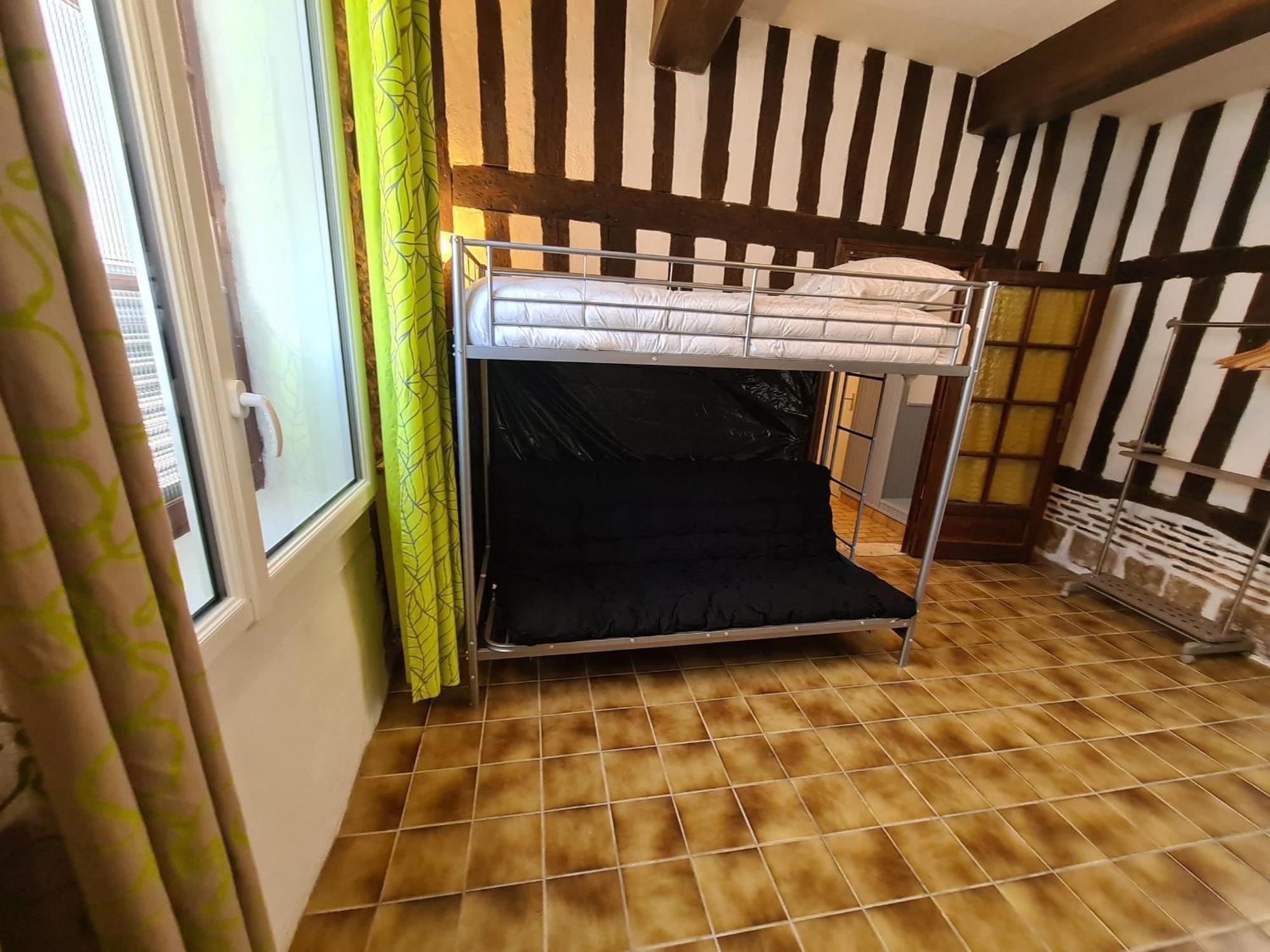Maison De Cosy A Avec Parking, Proche Commerces Et Loisirs - Fr-1-590-245 Holiday home
